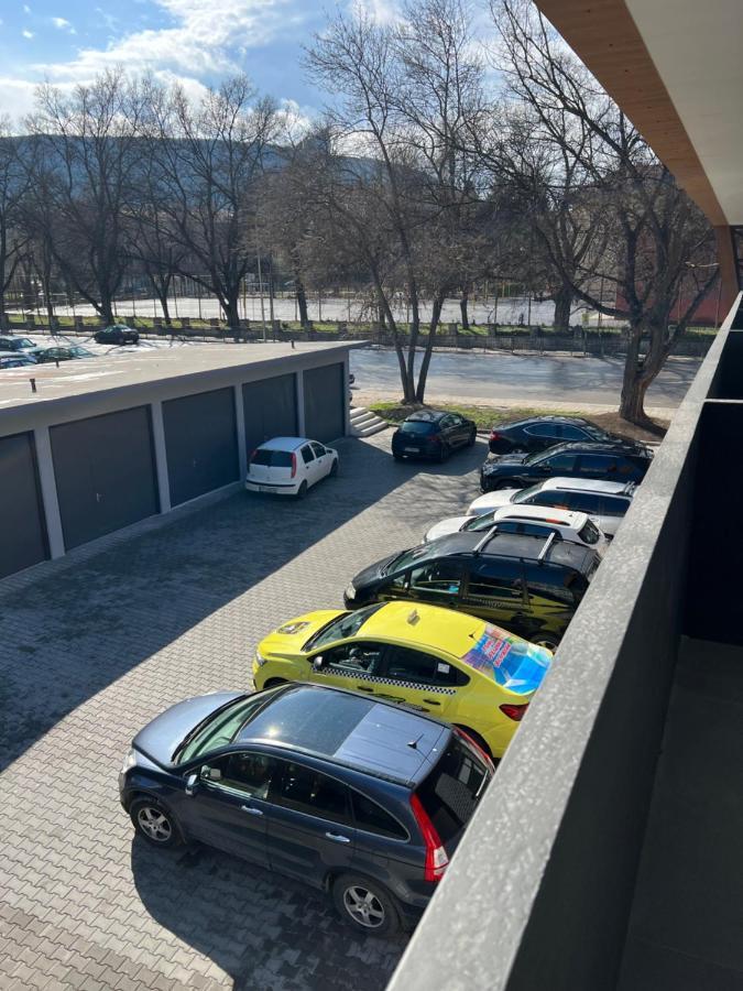 Хотел Добруджа Schumen Exterior foto